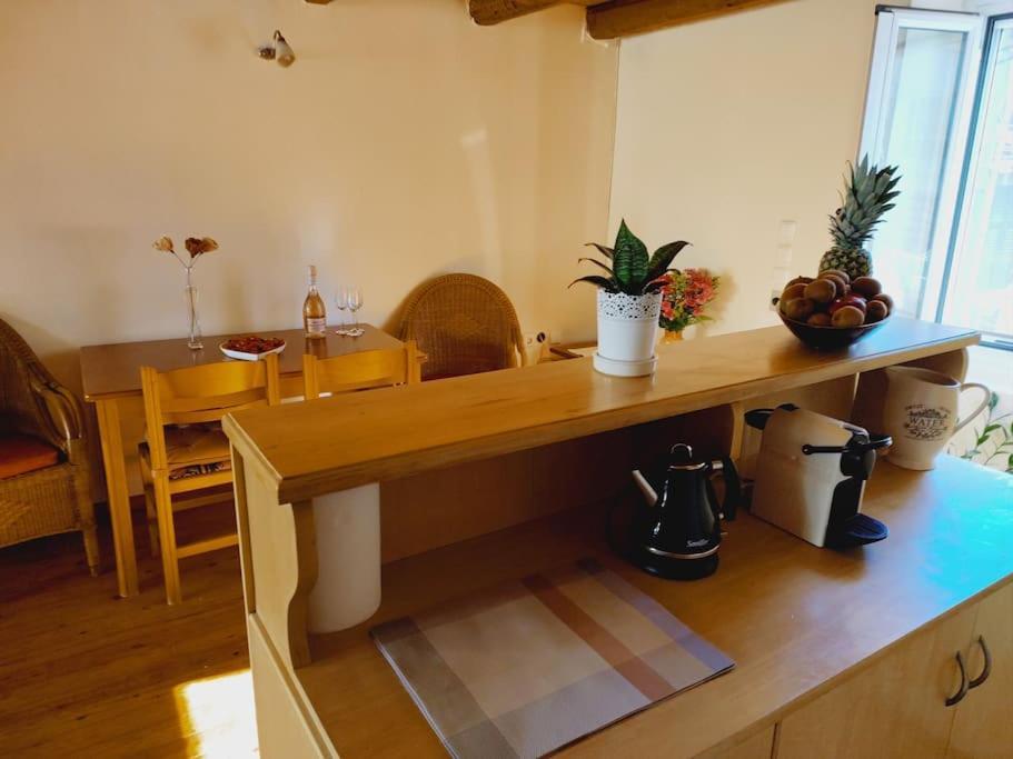 Mary'S Bright Apartment - Corfu Old Town Ngoại thất bức ảnh